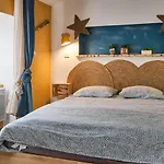 Place Carnot - Equipe Avec Jacuzzi Proche Toutes Commodites Апартаменты Каркассон