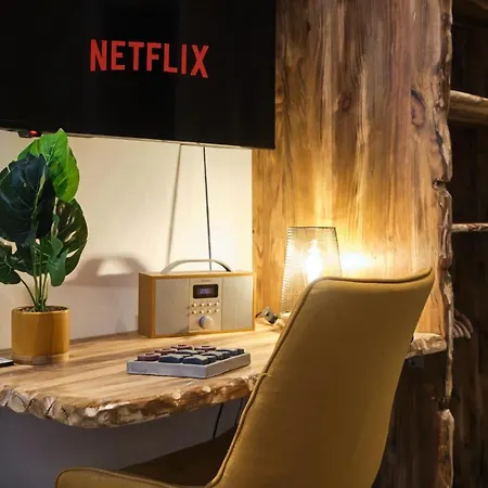 Apartment Place Carnot - Equipe Avec Jacuzzi Proche Toutes Commodites *