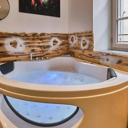 Place Carnot - Equipe Avec Jacuzzi Proche Toutes Commodites Carcassonne