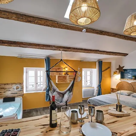 Apartment Place Carnot - Equipe Avec Jacuzzi Proche Toutes Commodites *