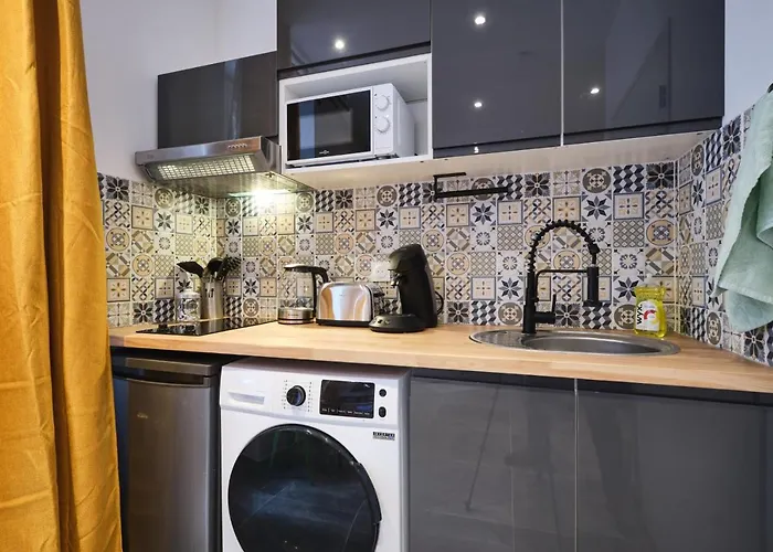 Daire Place Carnot - Equipe Avec Jacuzzi Proche Toutes Commodites