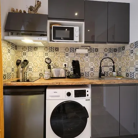 Apartamento Place Carnot - Equipe Avec Jacuzzi Proche Toutes Commodites