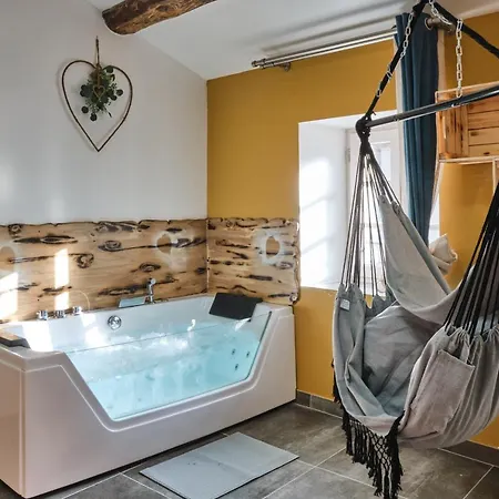 Apartamento Place Carnot - Equipe Avec Jacuzzi Proche Toutes Commodites
