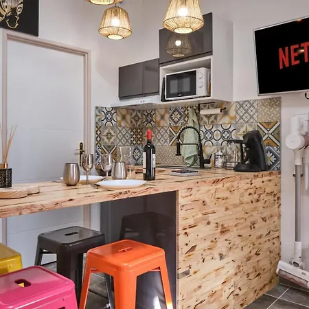 Apartamento Place Carnot - Equipe Avec Jacuzzi Proche Toutes Commodites *
